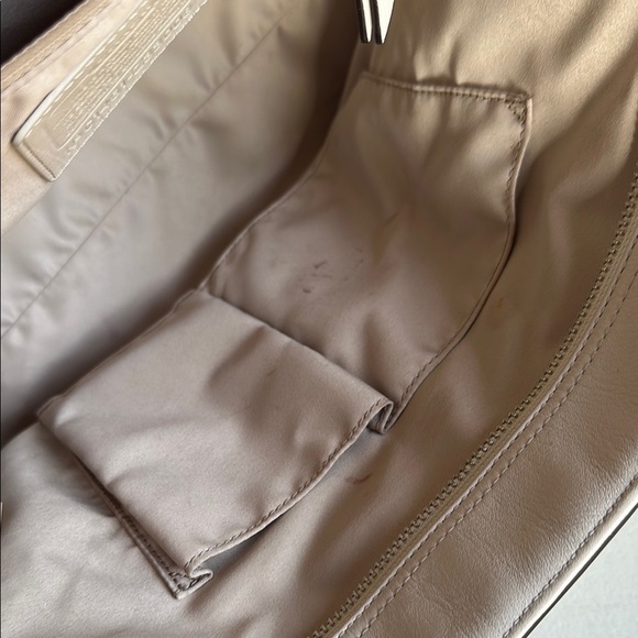 Coach Off-White Leather Tote - Picture 6 of 7
